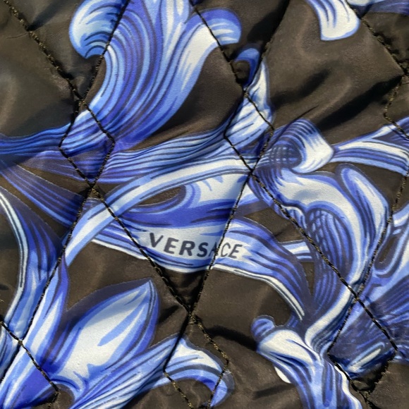 Versace Jacket purchased on Rode Drv - Picture 7 of 12